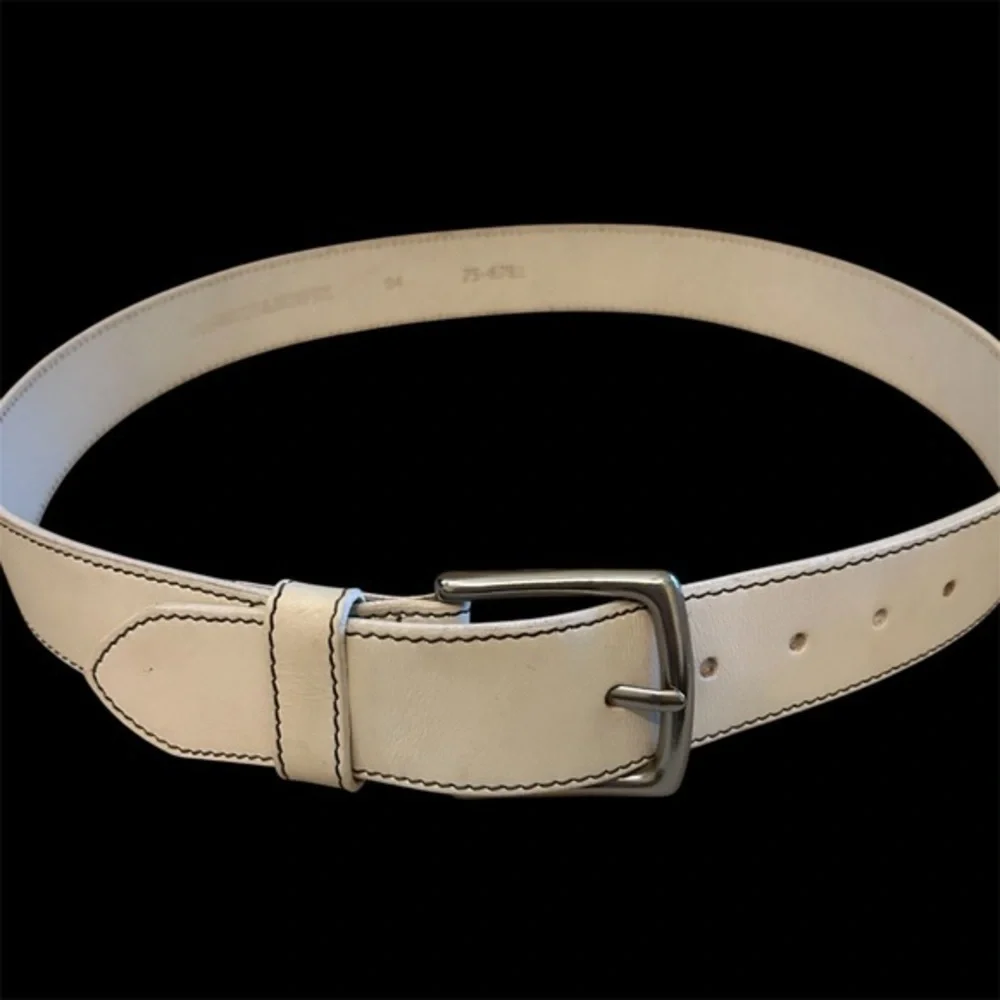 Johnston and Murphy Men's White Leather Belt, EUC size 34